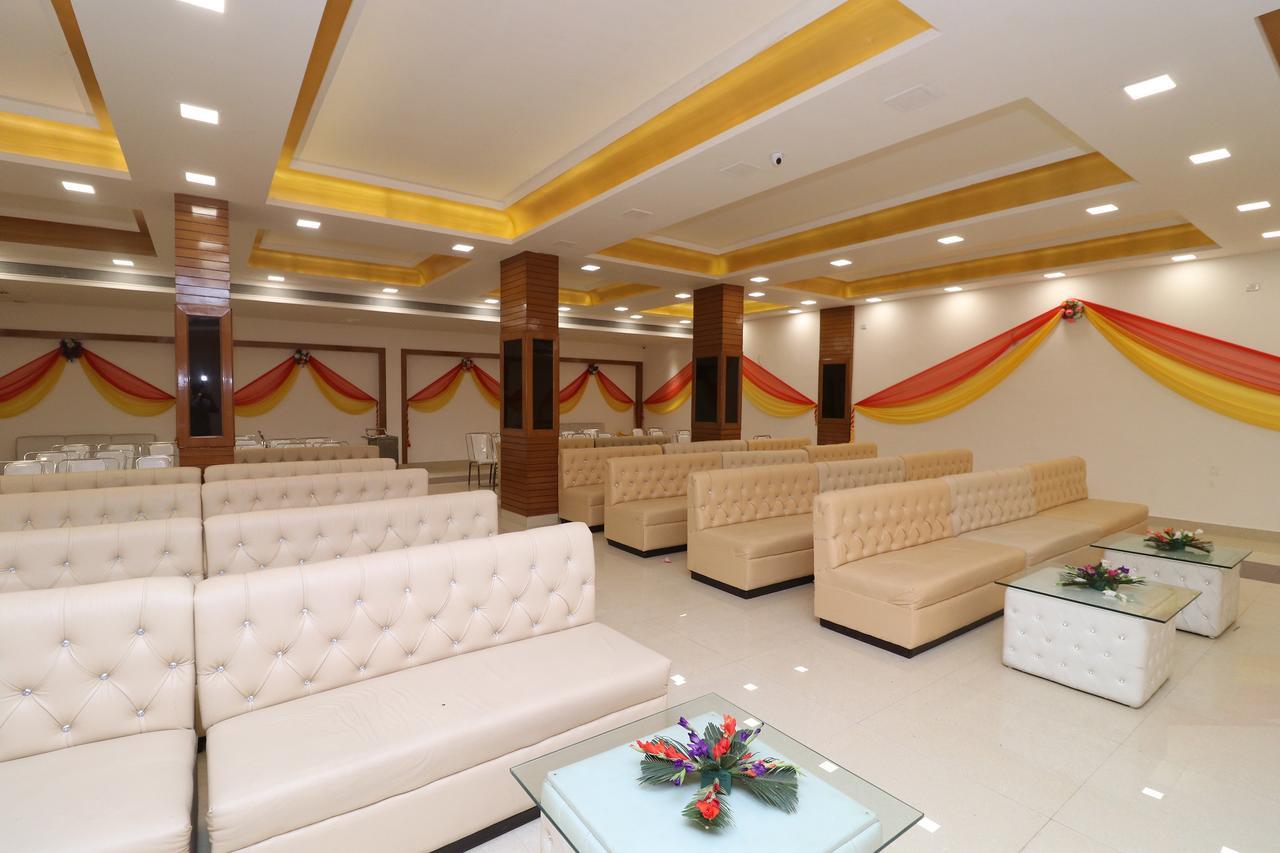 Oyo 13406 Hotel Golden Leaf Bareilly Exterior photo
